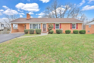 5712 Oakland Blvd, Roanoke, VA 24019