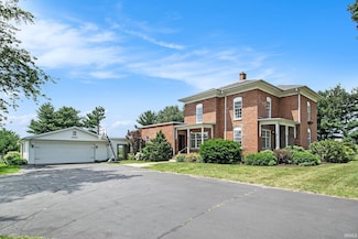 4891 S 700 W, Mentone, IN 46539