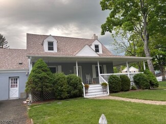 47 Main St, Flanders, NJ 07836