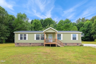 5024 Gladys Owens St, La Grange, NC 28551