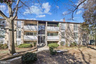5600 Bismach Dr Unit 202, Alexandria, VA 22312