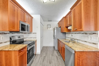 14711 Edna Way, Delray Beach, FL 33484