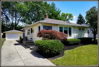 50 Pearce Dr, Buffalo, NY 14226