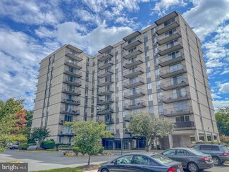 3245 Rio Dr Unit 610, Baileys Crossroads, VA 22041