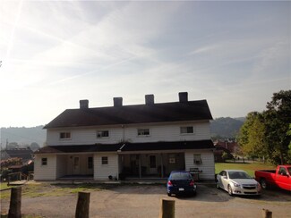17 Ruth St, Roscoe, PA 15477