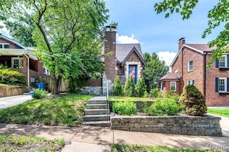 1723 Mccready Ave, Saint Louis, MO 63117