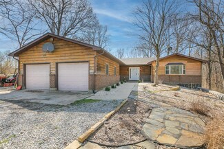 1334 Five Acre Ct, Lebanon, IL 62254