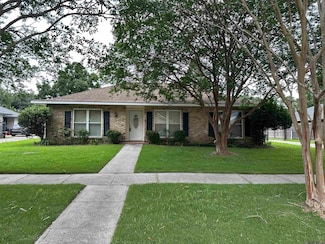 10320 Timberline Dr, Baton Rouge, LA 70809