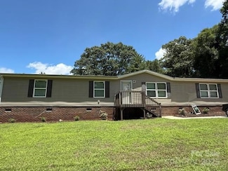 2418 6th Ave SW, Hickory, NC 28602