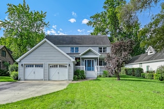 367 W 59th St, Willowbrook, IL 60527