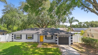 3703 Pembrook Dr, Orlando, FL 32810