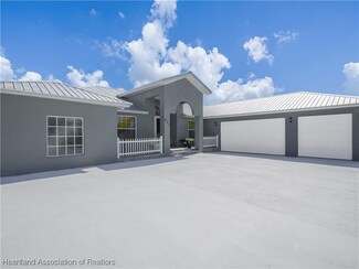857 S Landry Rd, Avon Park, FL 33825