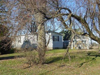 49W276 Plank Rd, Burlington, IL 60109