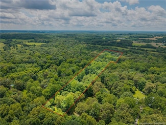 3686 S Sharon Hill Rd, Blocher, IN 47138