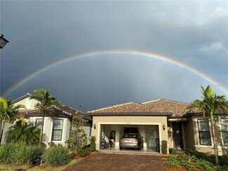13100 Rinella St, Venice, FL 34293