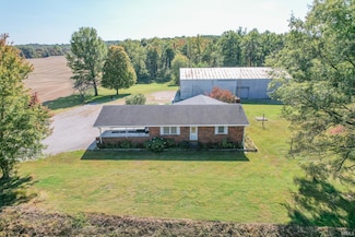 10011 Ditney Hill Rd, Elberfeld, IN 47613