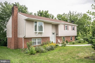 825 Belvoir Rd, Plymouth Meeting, PA 19462