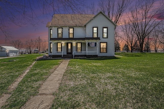2860 335th St, Logan, IA 51546