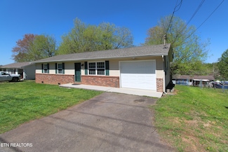 749 E Beaver Creek Dr, Knoxville, TN 37918