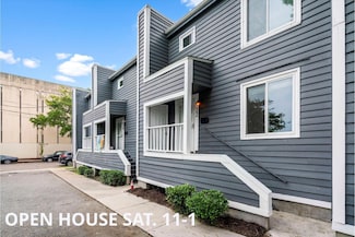 22 Ogier St, Charleston, SC 29403
