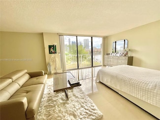 290 174th St Unit 515, Sunny Isles Beach, FL 33160