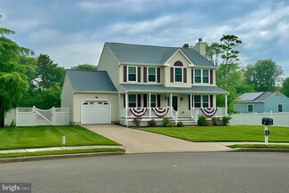5 Paddock Way, Mount Holly, NJ 08060