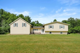 11867 4 Mile Rd, Battle Creek, MI 49015