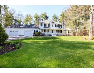 103 Misty Ln, Taunton, MA 02780