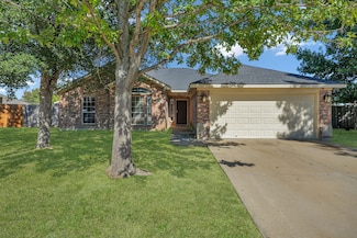 951 Behrens Ct, Crowley, TX 76036