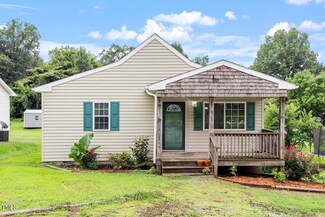 1717 Westmont Dr, Siler City, NC 27344