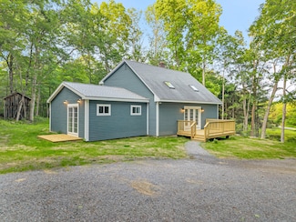 53 Windham Rd, Hampton, CT 06247