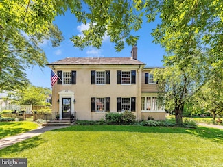 306 Grove Blvd, Frederick, MD 21701