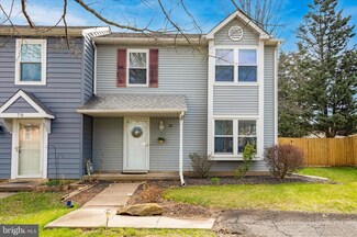 72 Hunt Dr, Horsham, PA 19044