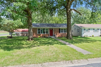 612 Pennant St, Columbia, MO 65203