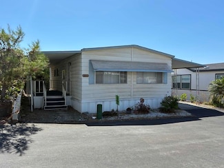 718 Sycamore Ave Unit 23, Vista, CA 92083