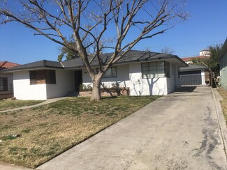 604 W Lamona Ave, Fresno, CA 93728