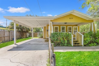809 E Lambright St, Tampa, FL 33604