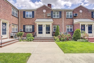 211-19A 73rd Ave Unit Lower, Oakland Gardens, NY 11364
