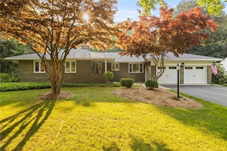 267 Mount Airy Dr, Rochester, NY 14617