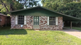 120 Ruby Ave, Hattiesburg, MS 39401