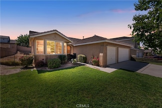 36521 Silverado Dr, Palmdale, CA 93550