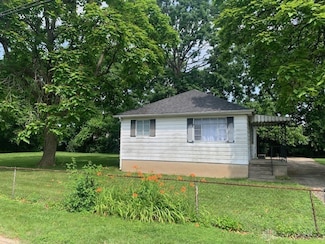 3553 Cozy Camp Rd, Moraine, OH 45439