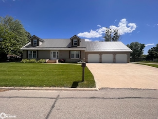 103 Stonebridge Dr, Forest City, IA 50436