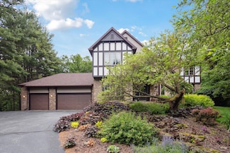 2370 E Sylvan Ln, Milton, WI 53563