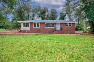 107 2nd St, Jackson, SC 29831