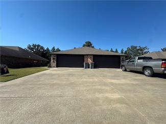 1151 Springhill Rd, Barling, AR 72923