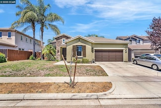 1325 Beaver Creek Dr, Patterson, CA 95363