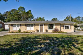 338 Green Meadows Dr, Wilmington, NC 28405