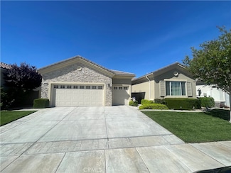 19365 Galloping Hill Rd, Apple Valley, CA 92308