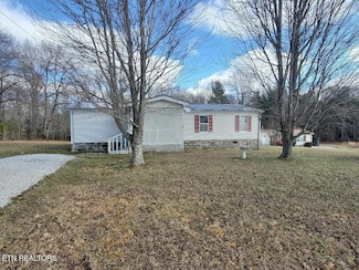 491 Ross Ln, Winfield, TN 37892